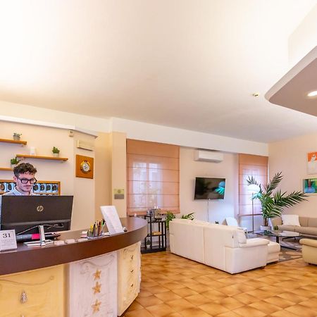 Hotel Selene - Vista Mare Riccione Exteriér fotografie